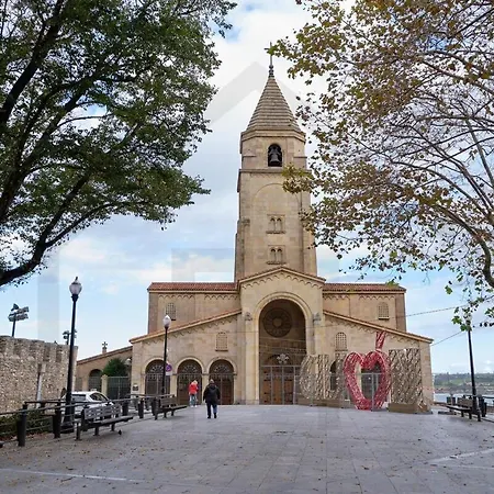 Daire La Muralla - *