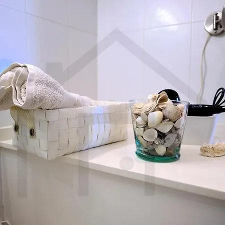 アパート La Muralla -